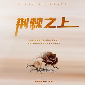 巨乳美女加光屁屁加无遮挡
