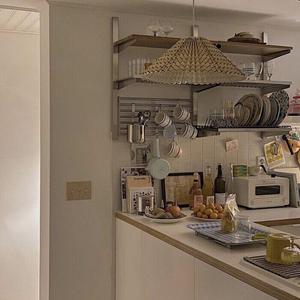 巨乳美女加光屁屁加无遮挡
